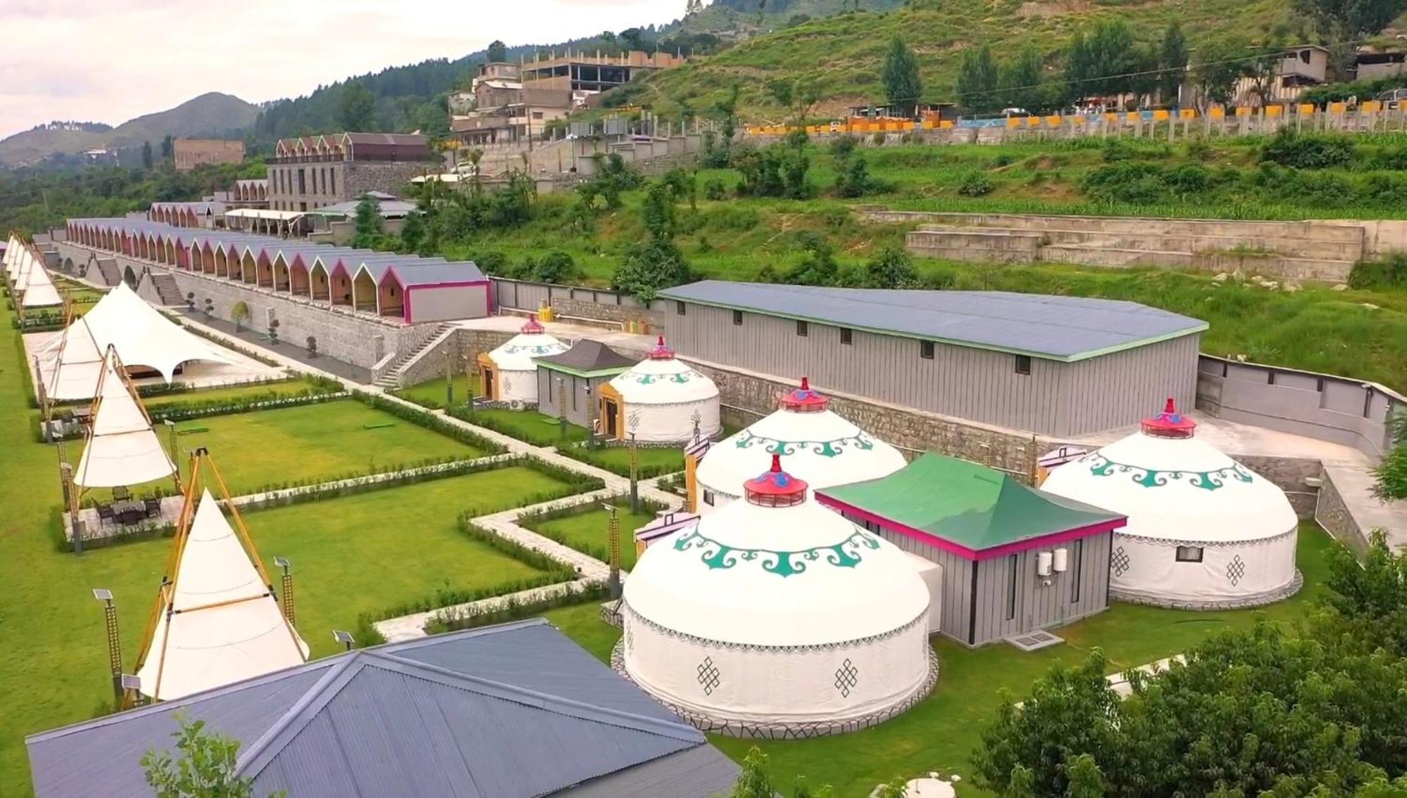 Iyi Luxury Inn Swat Saidu Sharif Dış mekan fotoğraf